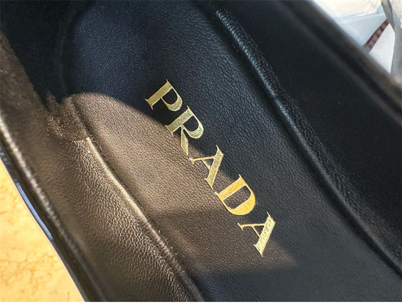 프라다 프라다 나플락 페이턴트 레더 발레리나 플랫 슈즈 레플리카 19번 이미지 - 신발 | 세미샵 레플리카 사이트