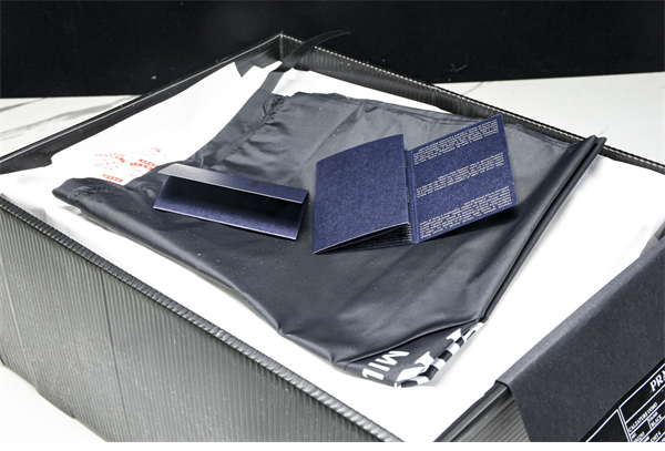 P R A D A 프라다 클라우드 버스트 썬더 스니커즈 블랙 레플리카 14번 이미지 - 신발 | 세미샵 레플리카 사이트