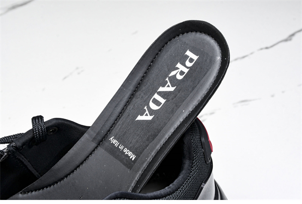 P R A D A 프라다 클라우드 버스트 썬더 스니커즈 블랙 레플리카 20번 이미지 - 신발 | 세미샵 레플리카 사이트