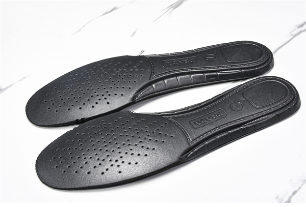 P R A D A 프라다 클라우드 버스트 썬더 스니커즈 블랙 레플리카 24번 이미지 - 신발 | 세미샵 레플리카 사이트