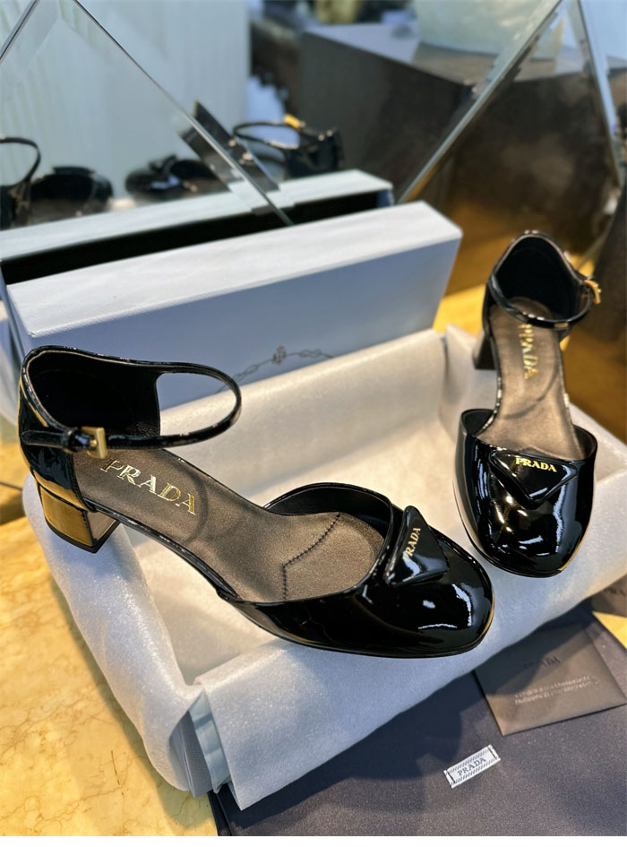 P R A D A 프라다 페이턴트 레더 슬링백 펌프스 레플리카 4번 이미지 - 신발 | 세미샵 레플리카 사이트