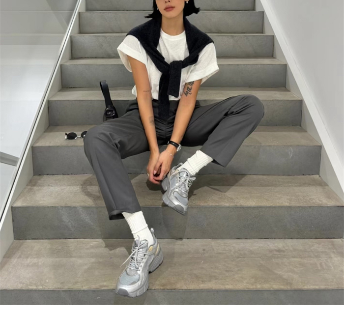 골든구스 골든구스 라이트스타 스니커즈 레플리카 13번 이미지 - 신발 | 세미샵 레플리카 사이트