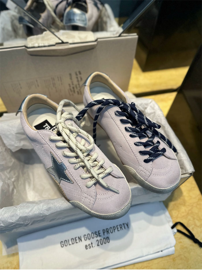 Golden Goose 골든구스 트루스타 로우탑 스니커즈 레플리카 3번 이미지 - 신발 | 세미샵 레플리카 사이트