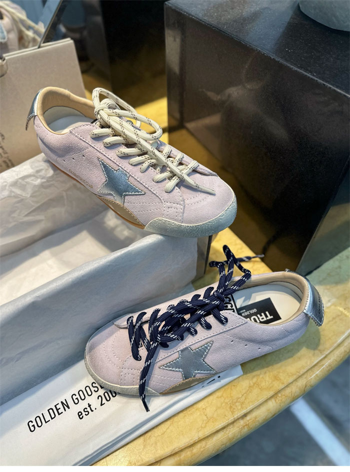 Golden Goose 골든구스 트루스타 로우탑 스니커즈 레플리카 4번 이미지 - 신발 | 세미샵 레플리카 사이트