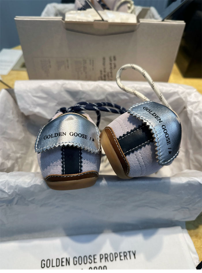 Golden Goose 골든구스 트루스타 로우탑 스니커즈 레플리카 8번 이미지 - 신발 | 세미샵 레플리카 사이트