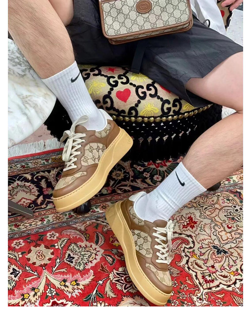 Gucci 구찌 GG 캔버스 스니커즈 브라운 GG 수프림 레플리카 3번 이미지 - 신발 | 세미샵 레플리카 사이트