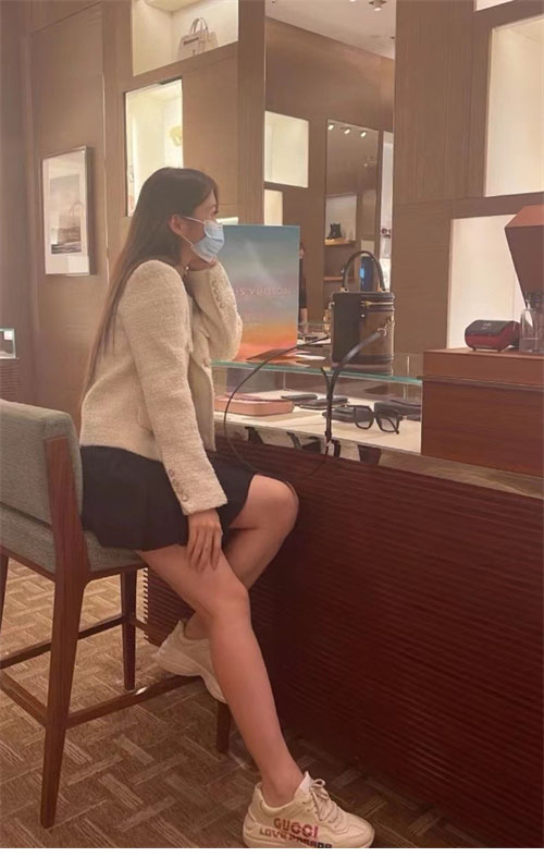 Gucci 구찌 라이톤 Love Paradise 스니커즈 레플리카 2번 이미지 - 신발 | 세미샵 레플리카 사이트