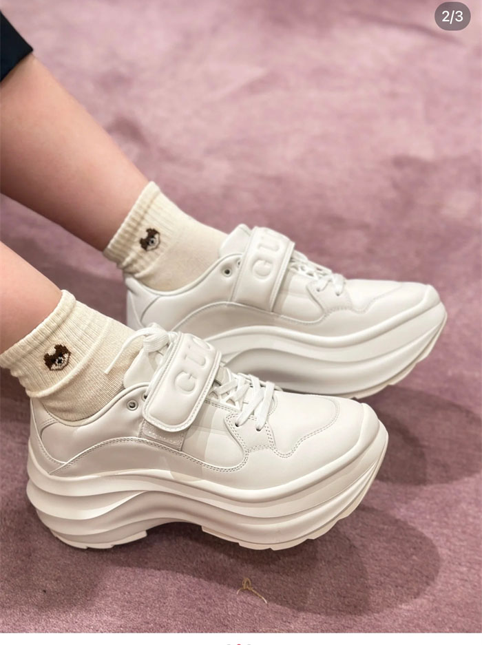 구찌 구찌 웨이브 스니커즈 레플리카 19번 이미지 - 신발 | 세미샵 레플리카 사이트