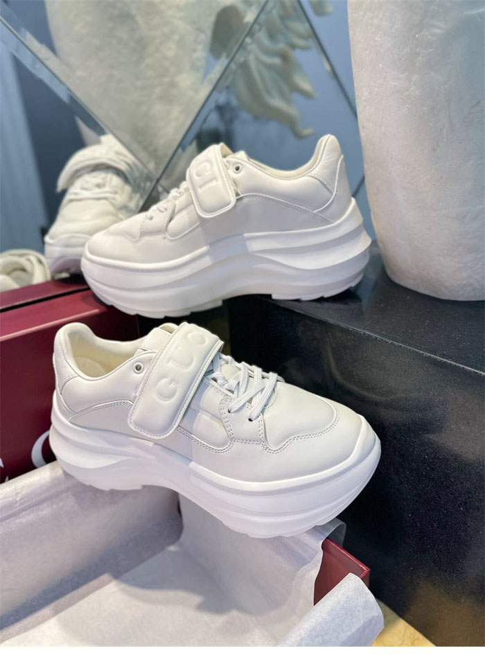 구찌 구찌 웨이브 스니커즈 레플리카 16번 이미지 - 신발 | 세미샵 레플리카 사이트