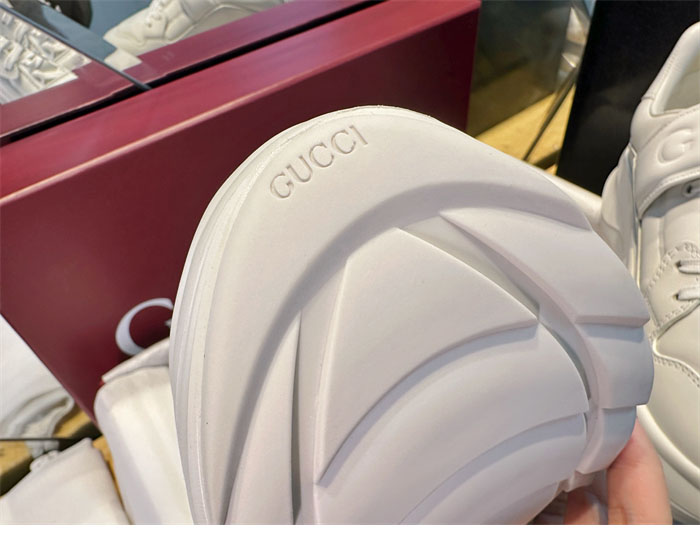 구찌 구찌 웨이브 스니커즈 레플리카 13번 이미지 - 신발 | 세미샵 레플리카 사이트