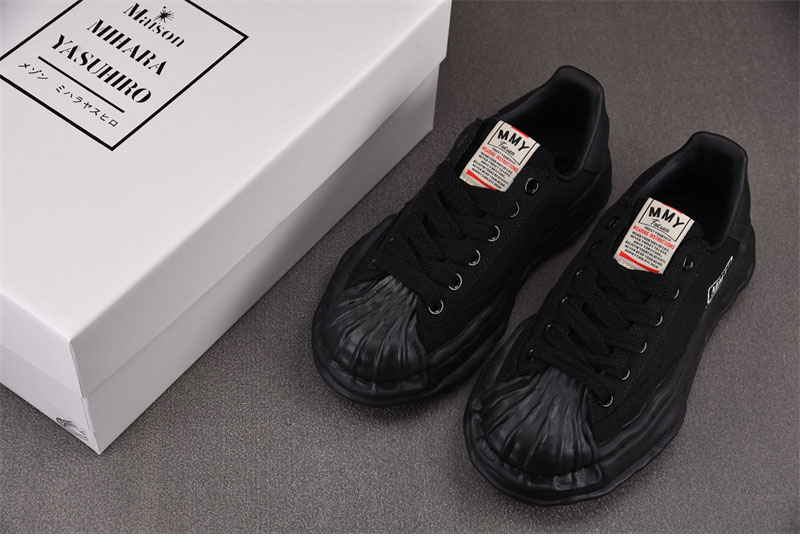 *기타 메종 미하라 야스히로 블레이키 OG 솔 캔버스 로우 스니커즈 블랙 레플리카 2번 이미지 - 신발 | 세미샵 레플리카 사이트