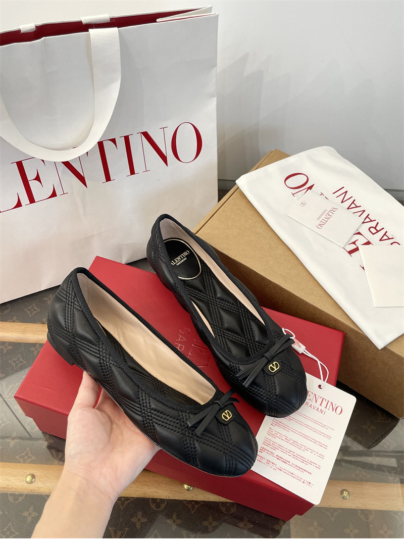 *기타 발렌티노 가라바니 퀼티 67 발레리나 플랫 슈즈 레플리카 8번 이미지 - 신발 | 세미샵 레플리카 사이트