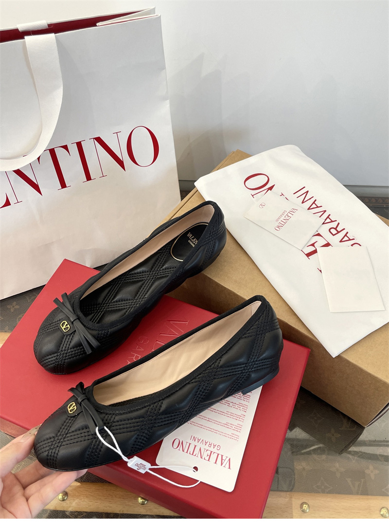 *기타 발렌티노 가라바니 퀼티 67 발레리나 플랫 슈즈 레플리카 13번 이미지 - 신발 | 세미샵 레플리카 사이트