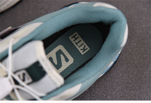 살로몬 x KITH XT-6 고어텍스 472068 - 상세 이미지