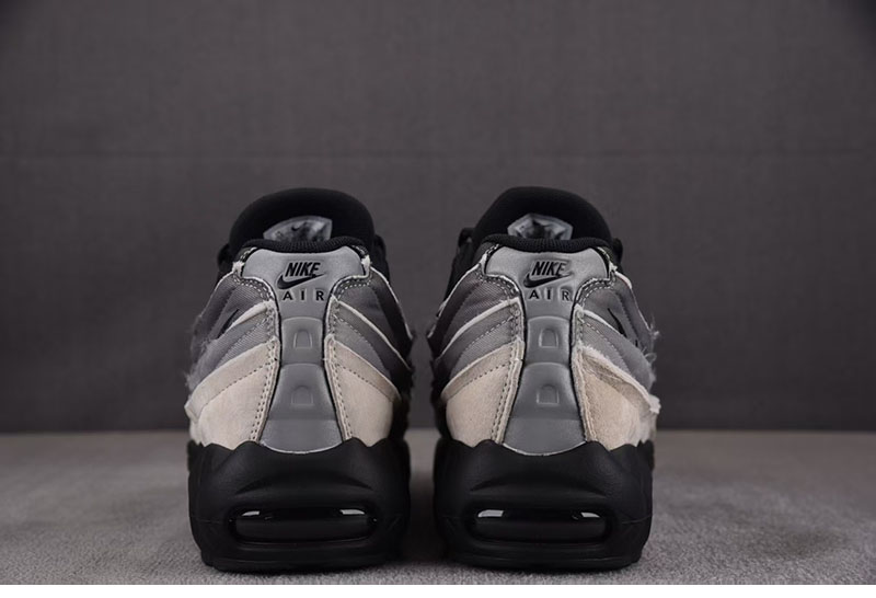 Comme Des Garcons 나이키 x 꼼데가르송 에어맥스 95 블랙 그레이 CU8406-101 레플리카 6번 이미지 - 신발 | 세미샵 레플리카 사이트