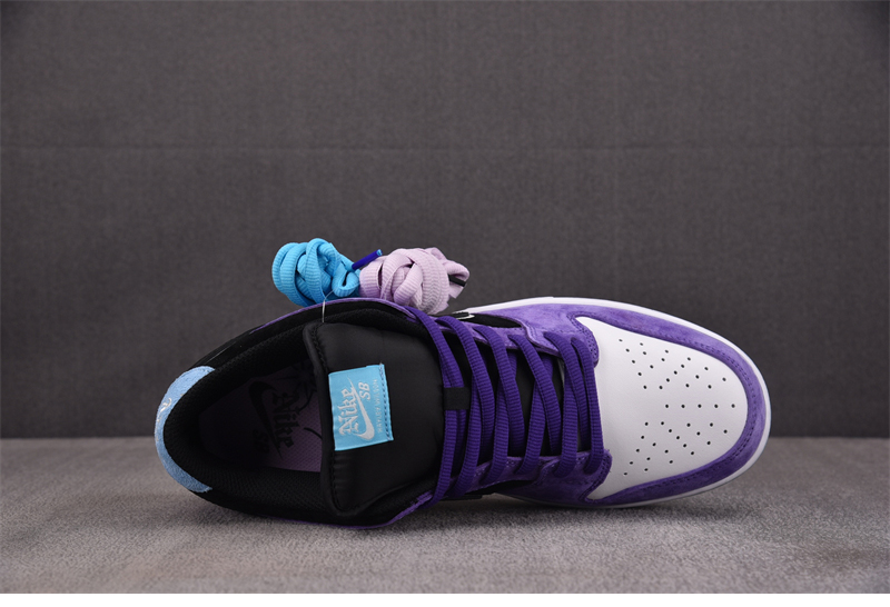 Nike 나이키 SB 덩크 로우 프로 x 헤일리 윌슨 블랙 앤 코트 퍼플 HJ0513-500 레플리카 4번 이미지 - 신발 | 세미샵 레플리카 사이트