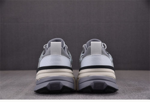 나이키 V2K 런 신발 FD0736-003 - 상세 이미지