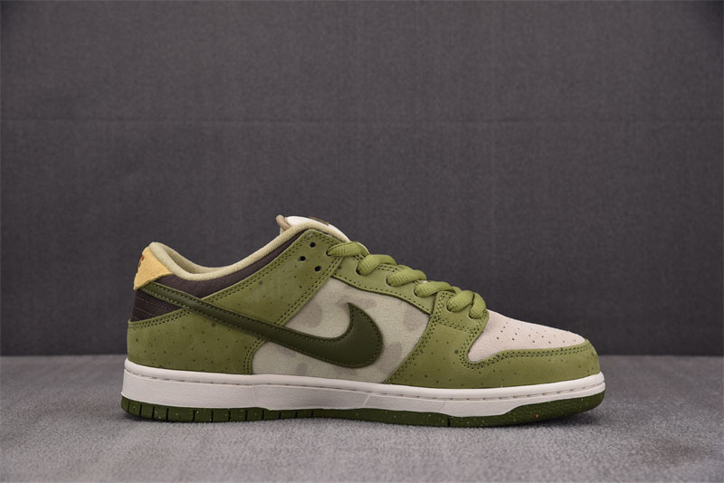 Nike 나이키 x 유토 호리 SB 덩크 로우 프로 QS 말차 HF8022-300 레플리카 3번 이미지 - 신발 | 세미샵 레플리카 사이트