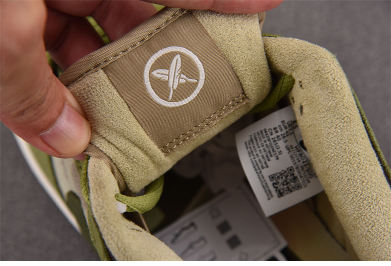 Nike 나이키 x 유토 호리 SB 덩크 로우 프로 QS 말차 HF8022-300 레플리카 15번 이미지 - 신발 | 세미샵 레플리카 사이트