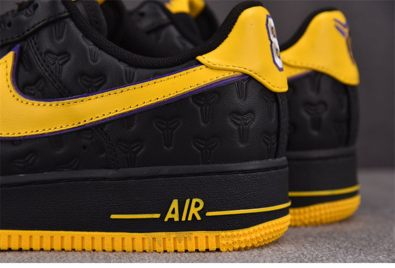 Nike 나이키 x 코비 브라이언트 에어포스 1 레이커스 어웨이 블랙 HV5122-001 레플리카 14번 이미지 - 신발 | 세미샵 레플리카 사이트