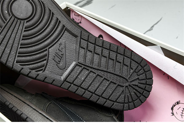 Nike 나이키 에어조던1 x 트레비스 스캇 OG SP “벨벳 브라운” 레플리카 4번 이미지 - 신발 | 세미샵 레플리카 사이트