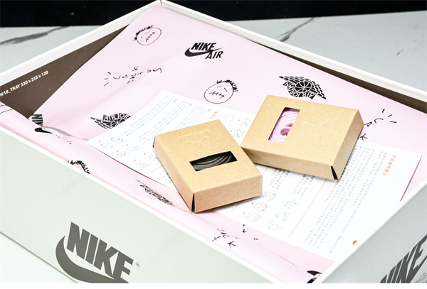 Nike 나이키 에어조던1 x 트레비스 스캇 OG SP “벨벳 브라운” 레플리카 2번 이미지 - 신발 | 세미샵 레플리카 사이트