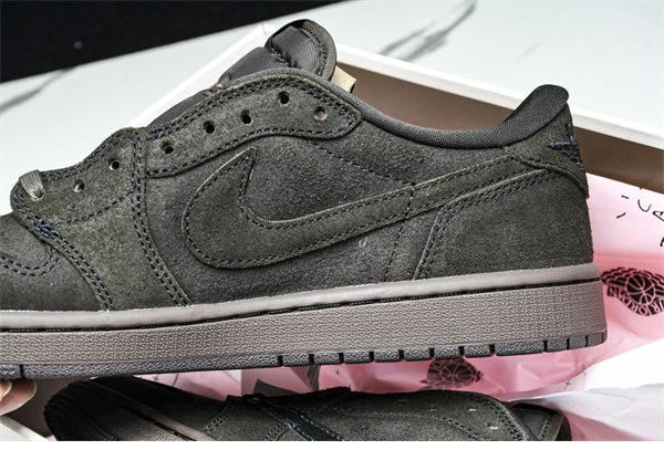 Nike 나이키 에어조던1 x 트레비스 스캇 OG SP “벨벳 브라운” 레플리카 4번 이미지 - 신발 | 세미샵 레플리카 사이트