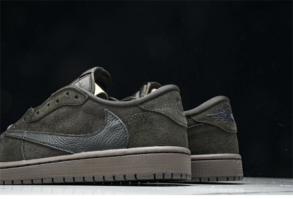 Nike 나이키 에어조던1 x 트레비스 스캇 OG SP “벨벳 브라운” 레플리카 15번 이미지 - 신발 | 세미샵 레플리카 사이트