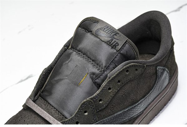 Nike 나이키 에어조던1 x 트레비스 스캇 OG SP “벨벳 브라운” 레플리카 17번 이미지 - 신발 | 세미샵 레플리카 사이트