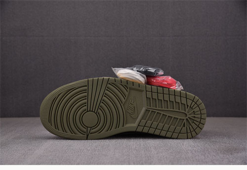 Nike 나이키 에어조던1 x 트레비스 스캇 로우 og 레플리카 5번 이미지 - 신발 | 세미샵 레플리카 사이트