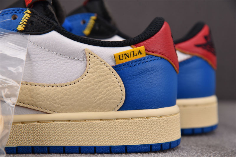 Nike 나이키 에어조던 1 x 트래비스 스캇 x 프라그먼트 레트로 로우 OG UN DM7866-111 레플리카 11번 이미지 - 신발 | 세미샵 레플리카 사이트