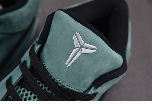 Nike 나이키 줌 코비 4 프로트로 걸 데드 FQ3545-300 레플리카 14번 이미지 - 신발 | 세미샵 레플리카 사이트