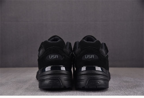 뉴발란스 NB 992 트리블 블랙 M992EA - 상세 이미지