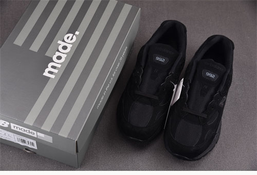 뉴발란스 NB 992 트리블 블랙 M992EA - 상세 이미지