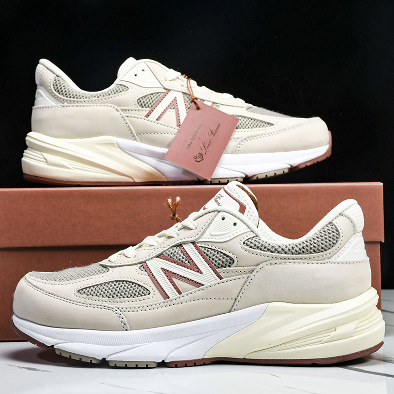 뉴발란스 x 로로피아나 990v6 스니커즈