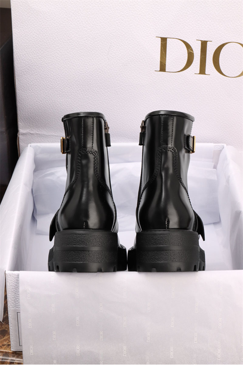 디올 디올 D 퀘스트 앵클 부츠 레플리카 2번 이미지 - 신발 | 세미샵 레플리카 사이트