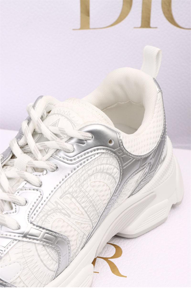 디올 디올 크로노 스니커즈 화이트 메쉬 실버 레플리카 4번 이미지 - 신발 | 세미샵 레플리카 사이트