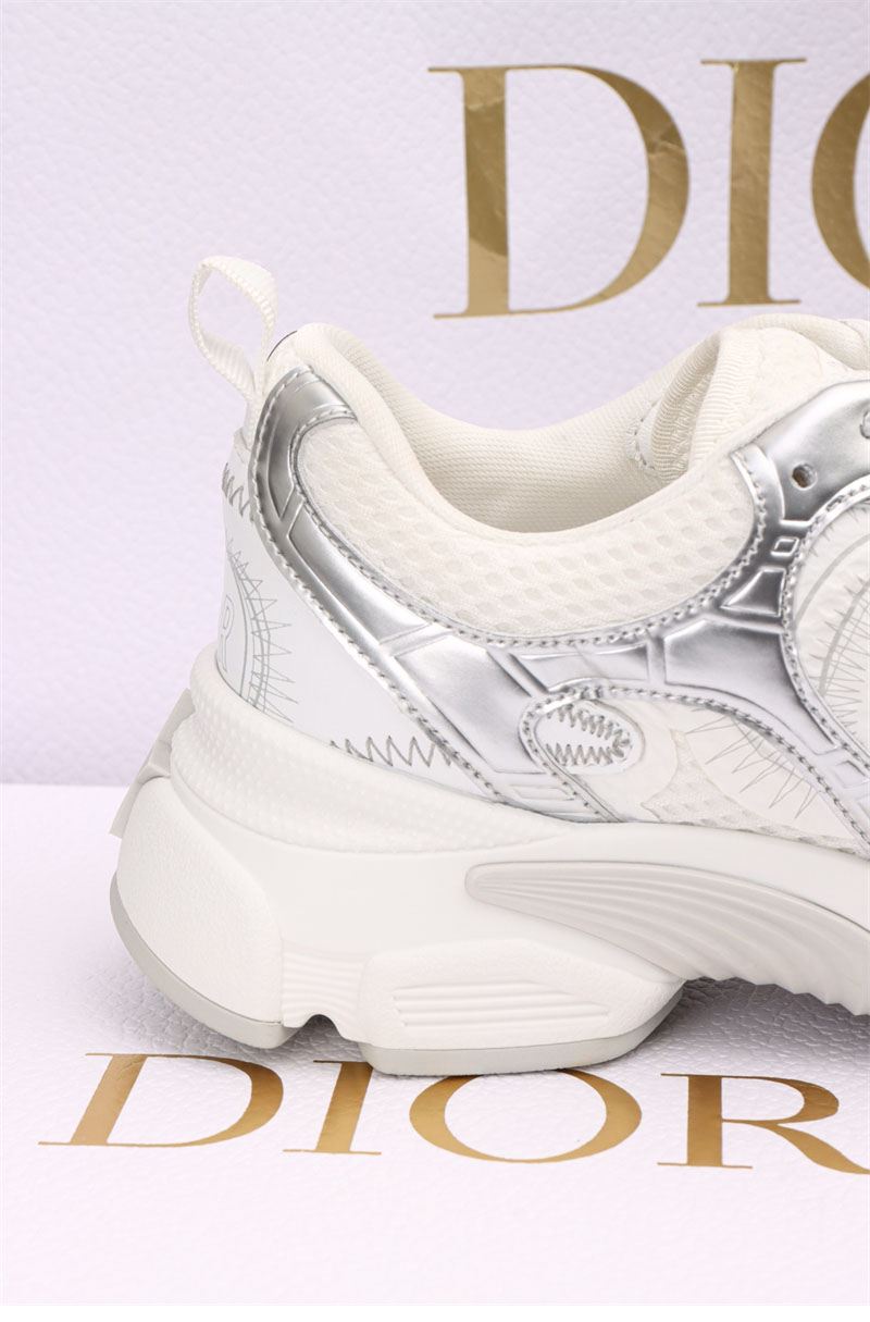디올 디올 크로노 스니커즈 화이트 메쉬 실버 레플리카 20번 이미지 - 신발 | 세미샵 레플리카 사이트