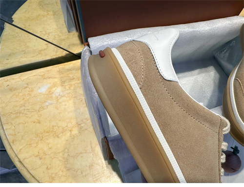 로로피아나 로로피아나 테니스 워크 레이스업 스니커즈 레플리카 17번 이미지 - 신발 | 세미샵 레플리카 사이트