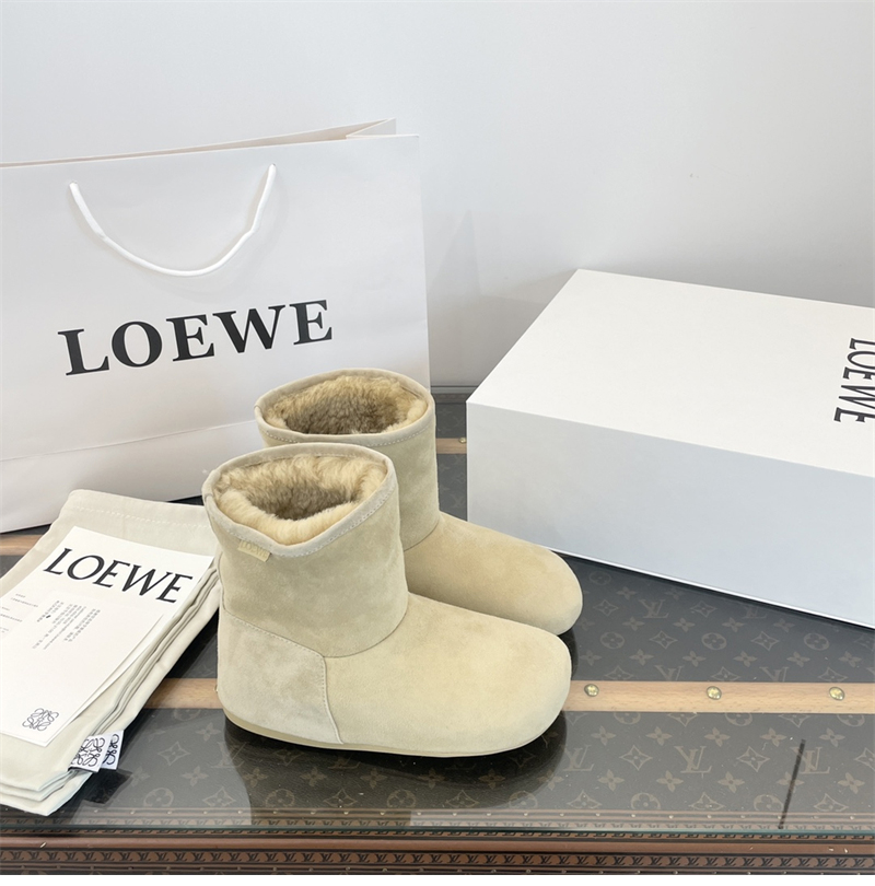 로에베 로에베 로고 스웨이드 앵클 부츠 레플리카 2번 이미지 - 신발 | 세미샵 레플리카 사이트