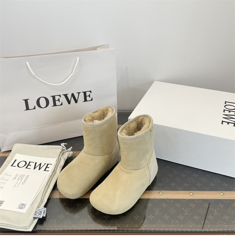 로에베 로에베 로고 스웨이드 앵클 부츠 레플리카 8번 이미지 - 신발 | 세미샵 레플리카 사이트