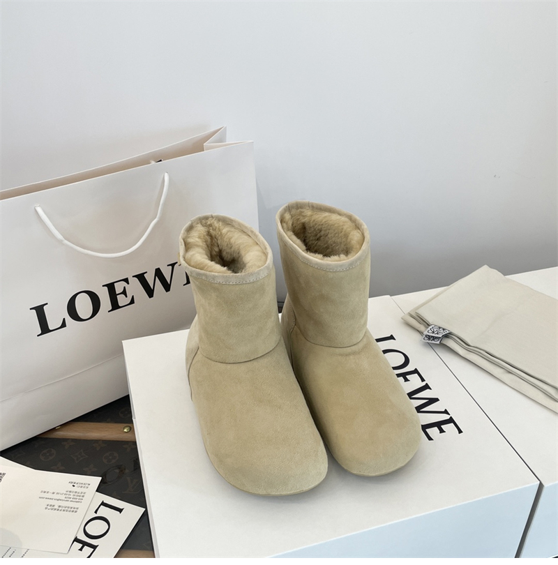 로에베 로에베 로고 스웨이드 앵클 부츠 레플리카 24번 이미지 - 신발 | 세미샵 레플리카 사이트