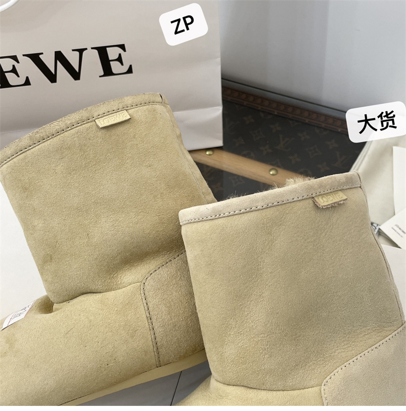 로에베 로에베 로고 스웨이드 앵클 부츠 레플리카 15번 이미지 - 신발 | 세미샵 레플리카 사이트