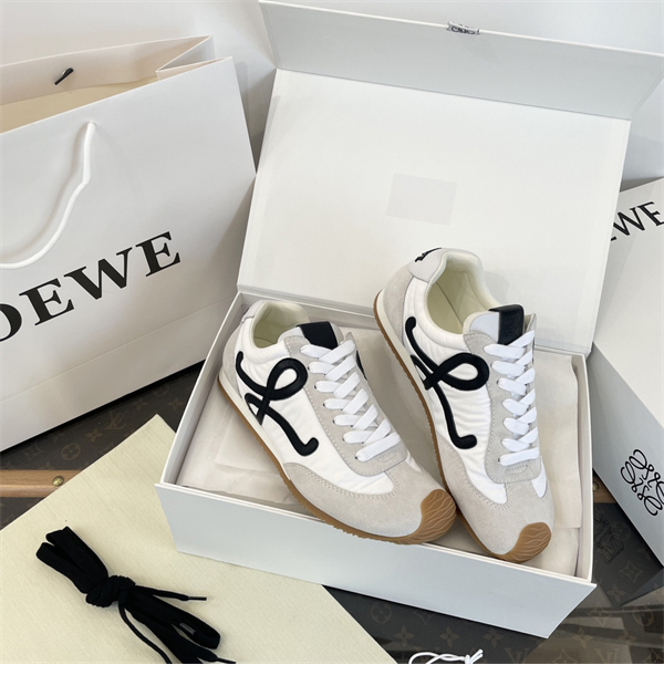 Loewe 로에베 발레 러너 2.0 나일론 카프스킨 레플리카 15번 이미지 - 신발 | 세미샵 레플리카 사이트