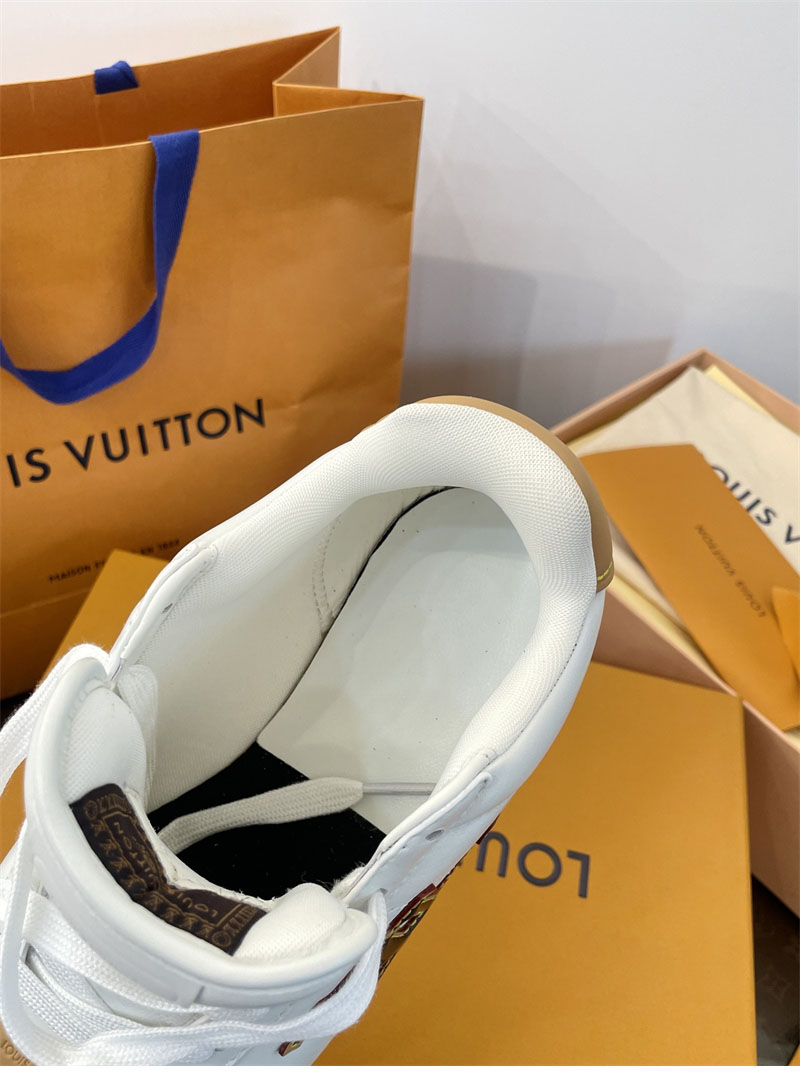 루이비통 루이비통 LV 버터소프트 스니커즈 레플리카 9번 이미지 - 신발 | 세미샵 레플리카 사이트