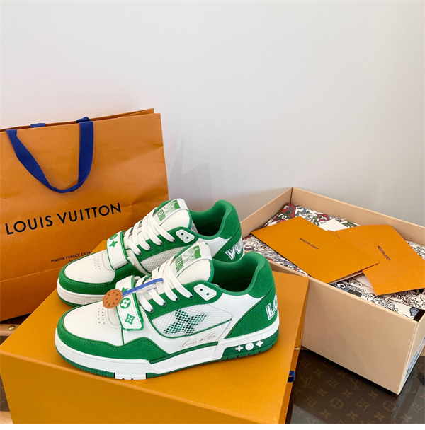 Louis Vuitton 루이비통 LV 트레이너 스니커즈 레플리카 19번 이미지 - 신발 | 세미샵 레플리카 사이트