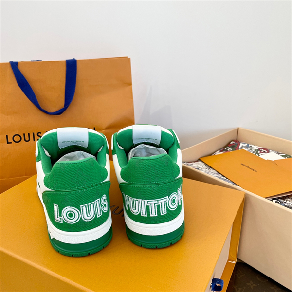 Louis Vuitton 루이비통 LV 트레이너 스니커즈 레플리카 25번 이미지 - 신발 | 세미샵 레플리카 사이트