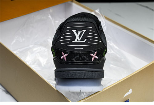 Louis Vuitton 루이비통 LV 트레이너 스니커즈 레플리카 7번 이미지 - 신발 | 세미샵 레플리카 사이트