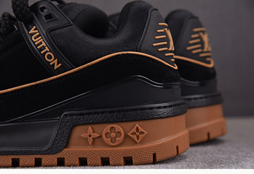 Louis Vuitton 루이비통 트레이너 맥시 DIY 버클 스니커즈 레플리카 13번 이미지 - 신발 | 세미샵 레플리카 사이트