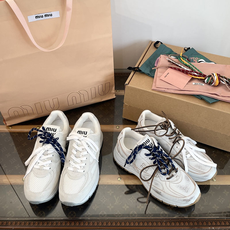 Miu Miu 미우미우 x 뉴발란스 530 SL 스니커즈 레플리카 1번 이미지 - 신발 | 세미샵 레플리카 사이트